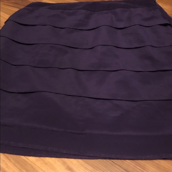 Multi Tiered Ann Taylor Loft Factory Skirt - Picture 2 of 3